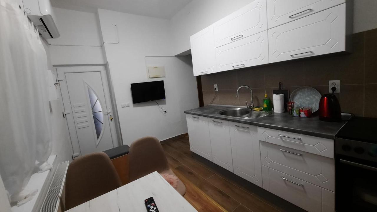 דירות ליבנו 7 Kucica מראה חיצוני תמונה